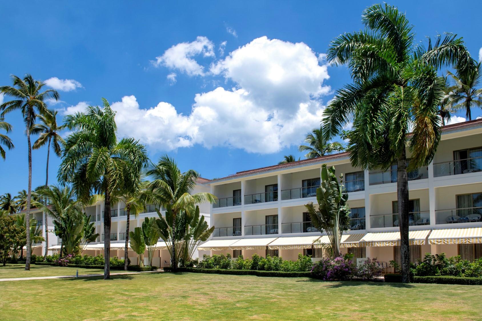 Viva V Samana By Wyndham, A Trademark Adults All Inclusive Las Terrenas Exterior photo The Royal Island Resort and Spa