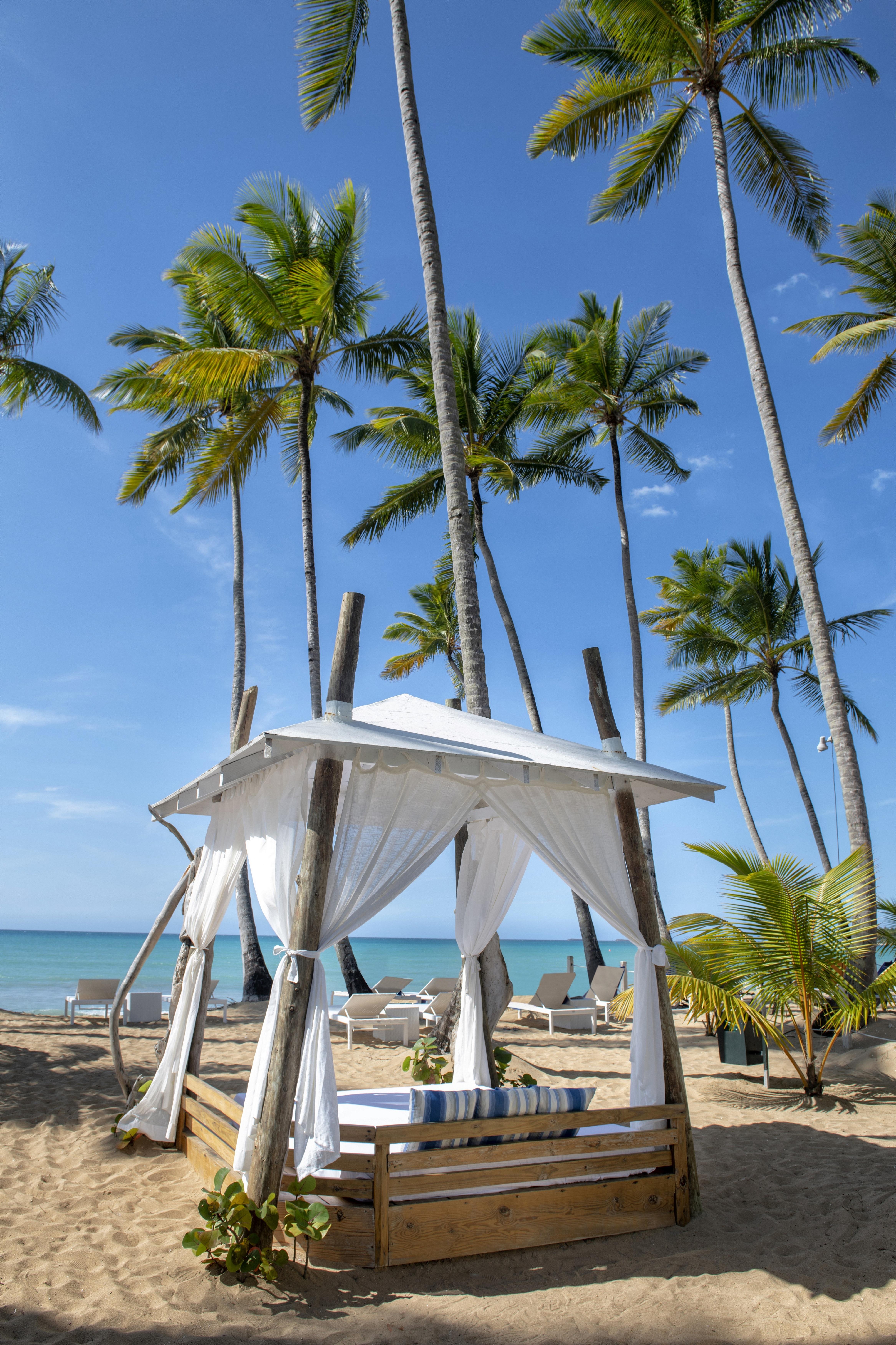 Viva V Samana By Wyndham, A Trademark Adults All Inclusive Las Terrenas Exterior photo A beach in Punta Cana