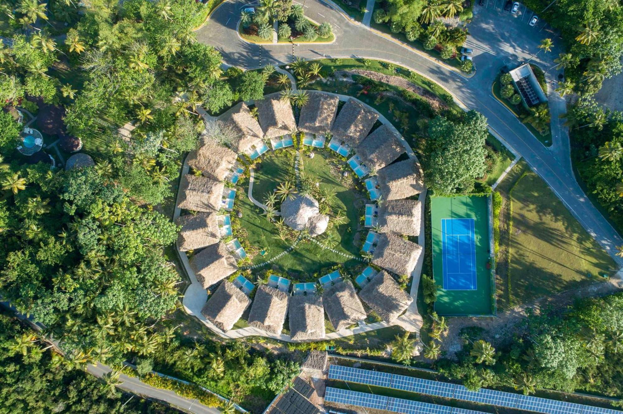 Viva V Samana By Wyndham, A Trademark Adults All Inclusive Las Terrenas Exterior photo Aerial view of the resort